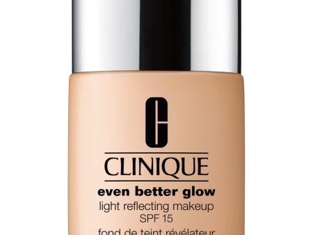 Even Better™ Glow Light Reflecting Makeup SPF15 podkład do twarzy CN 28 Ivory 30ml Supply